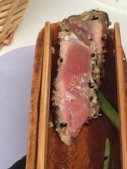 Tataki de atún rojo en Restaurante Panzaburro